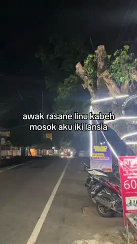 geneo iki cah  . . . jahe rempah, susu murni, pisang bakar, roti bakar, ketan susu,bakaran jagung sate dll OPEN JAM  ⏰ 16.00-00.00 WIB  🕹️JL PRAMUKA NO 22B WERGU WETAN KUDUS  🕹️GOOGLE MAPS : Jahe Rempah KaliDjaga  ( sma 1 kudus ke barat 300meter, sebelum alfamidi & obonk chiken ) . . . #jaherempahkudus #kudus #jaherempahkalidjaga 