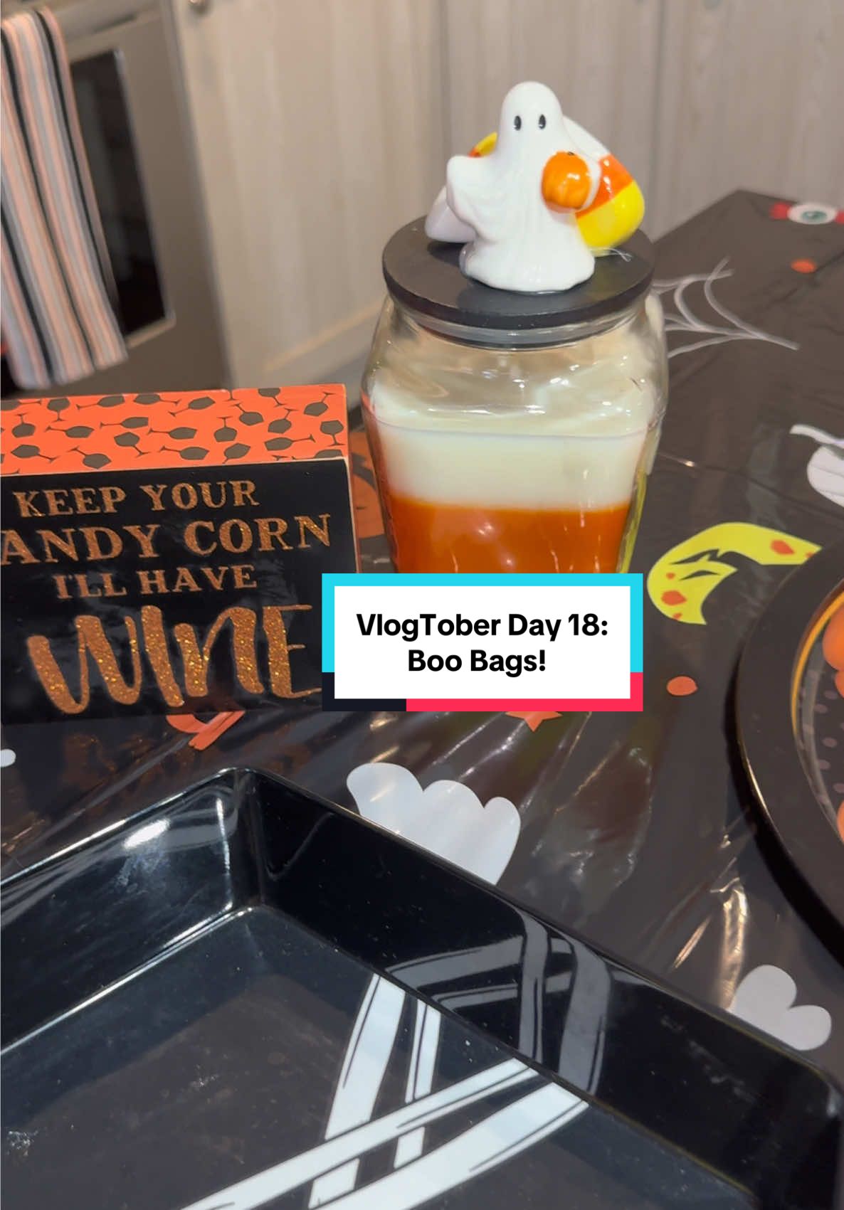 My love language is acts of service and gift giving! I love surprising and doing random things for the people I love ❤️ #raisingcultures #lovelanguage #vlogtober #dayinmylifevlog #boobag 