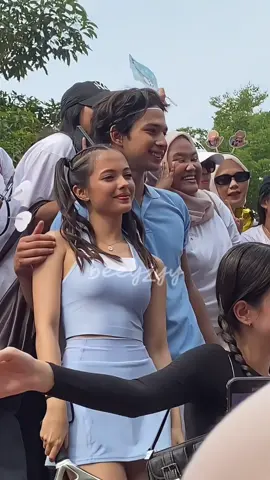 really proud of them🤍 #raisamarie #aryamohan #mora #asmaragenz 