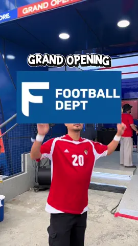 Congratulations buat Store barunya @football_dept salah satunya store yang originalnya lengkap bangeeeet. Sukses terus 🙌🏻 #footballdept #changethegame #footballstorejakarta #stadiumshoppingexperience 