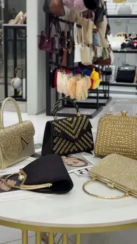 #krasota_na_kablukah #новаяколлекция #вечерние #сумки 