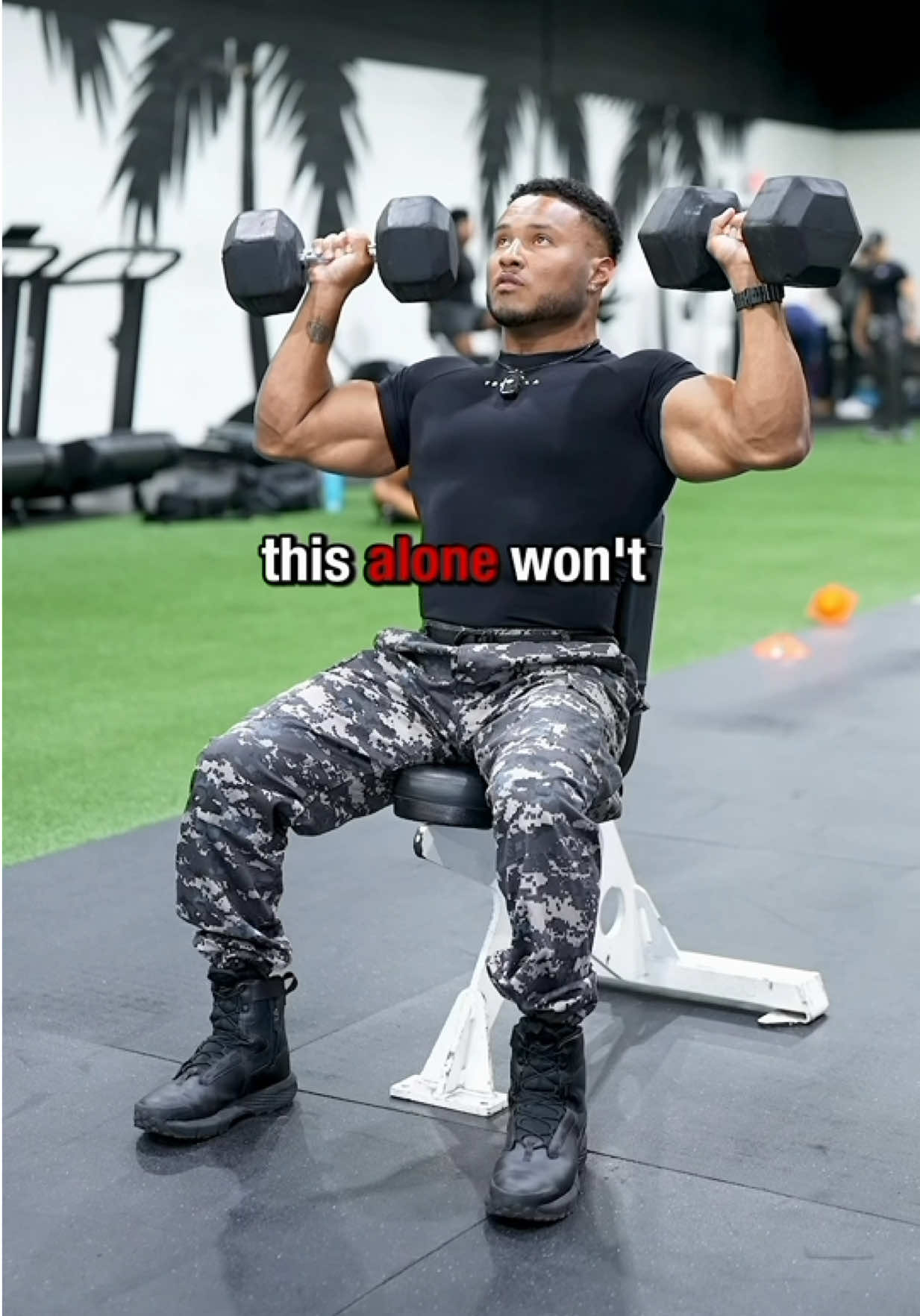 “Link in bio” to start your 1:1 journey with me.  It’s time to unfold. Unlock your body and live a more mobile, more functional, more athletic life.  Is 36 years of age “Old” now? 🤔 I think it’s because we are living a lifestyle that is not in alignment with longevity.  Especially the way we train.  Bodybuilding alone will make you feel old.  #bodybuilding #functionaltraining #fitnessjourney #workoutmotivation #fitnessmotivation