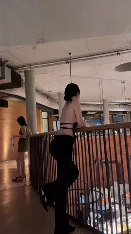 Những gì tốt đẹp thường sẽ đến muộn, đó là lí do tại sao em hay tới trễ 💁🏻‍♀️ #viral #xuhuong 