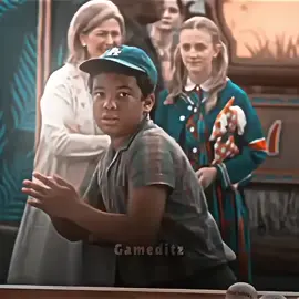 សូម្បីតែទុក្កតាក៏ចេះបែកគ្នាដូចមនុស្សដែល😟😟😟😟