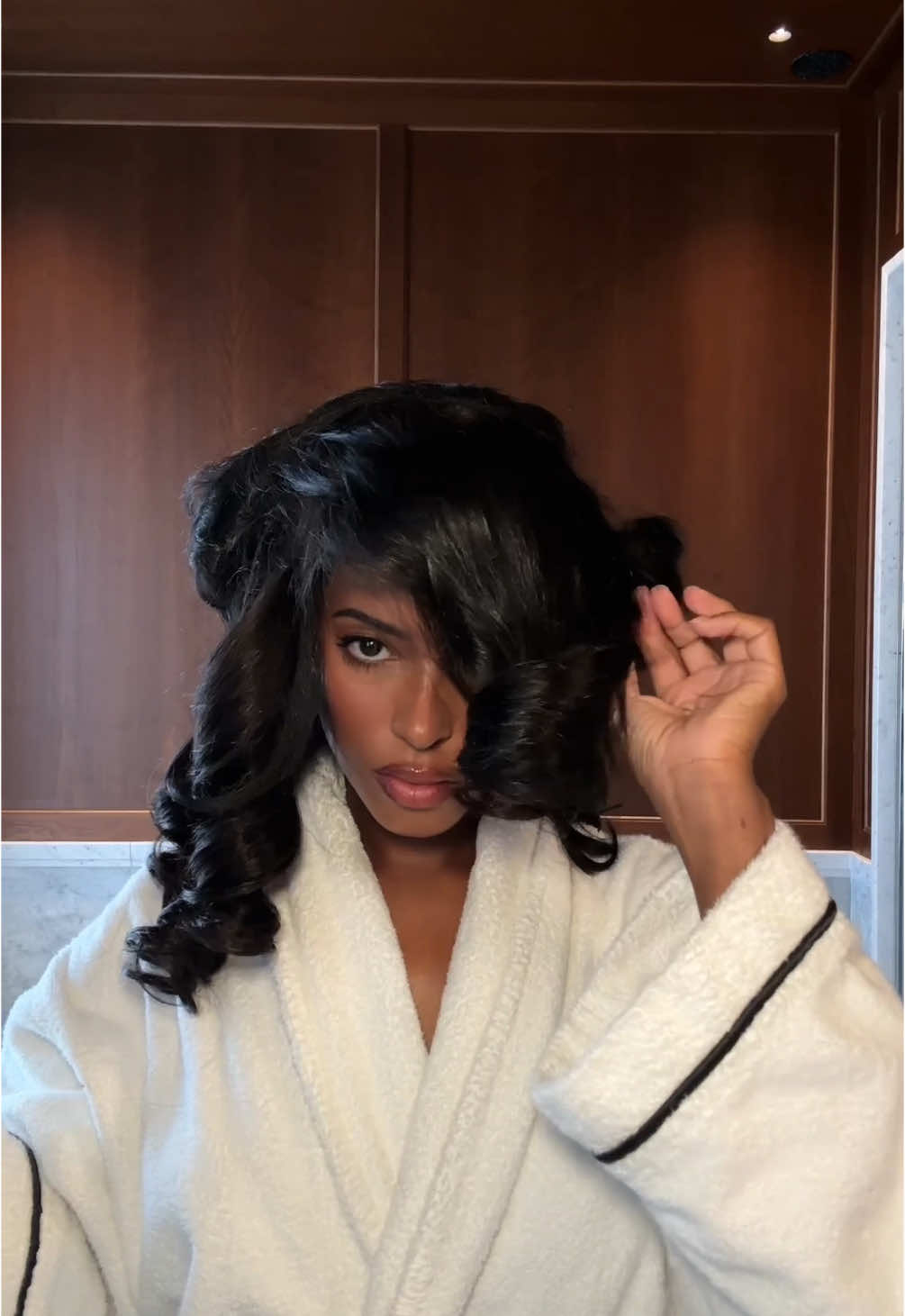 Good morning from Paris ❤️ #hair #blowout #blackgirlhair #blackgirlluxury #paris #fyp #foryoupage