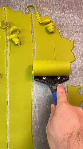 Guess what this is!  #asmr #satisfyings#squeeze #relax #fyp