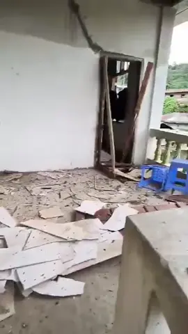 #မလိုချင်ဘူးစစ်😥 #ရက်စက်လိုက်ကြတာ✈️💣#ဆင်ပြေမနေဘူး #မန်တုံမြို့#