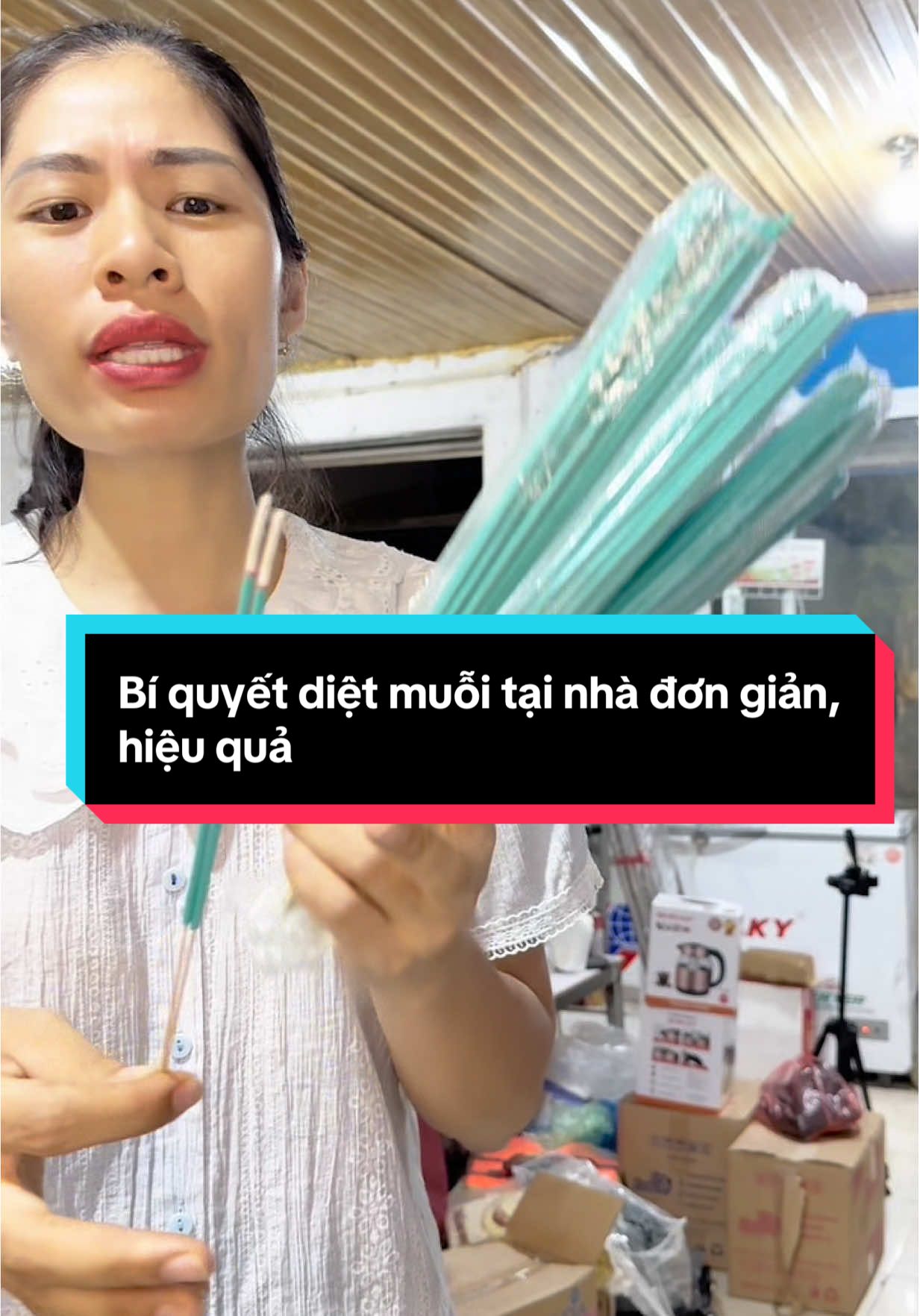 Hết sạch muỗi nhờ hương muỗi thảo mộc mà không cần bơm xịt gì luôn. Muỗi rụng như sung. #huongmuoi #huongmuoithaomoc #nhangmuoi #nhangmuoicay #dietmuoi  @HIÊN PHẠM GIA DỤNG  @HIÊN PHẠM GIA DỤNG  @HIÊN PHẠM GIA DỤNG 
