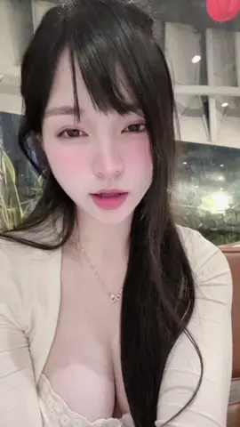 Flop quá thì dùng nhạc sếp :)))