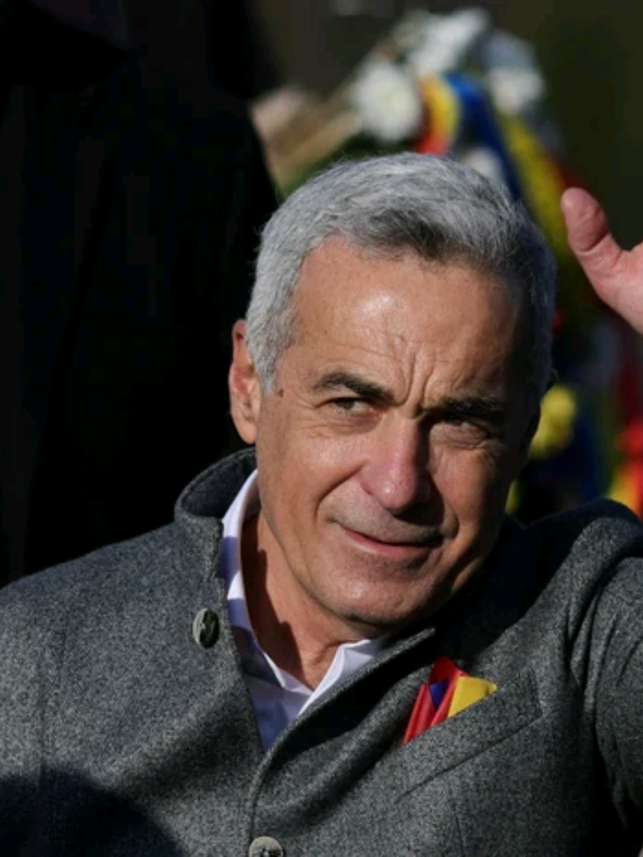 Adevărata forță este poporul român! În fața provocărilor, unitatea noastră devine scut de neînvins. Împreună, vom apăra valorile, pământul și viitorul generațiilor viitoare. Credința în noi înșine ne va ridica! Redistribuiți acest mesaj! #PoporulRoman #Unitate #ViitorulNoastru @calin.georgescu.real  #iubire 