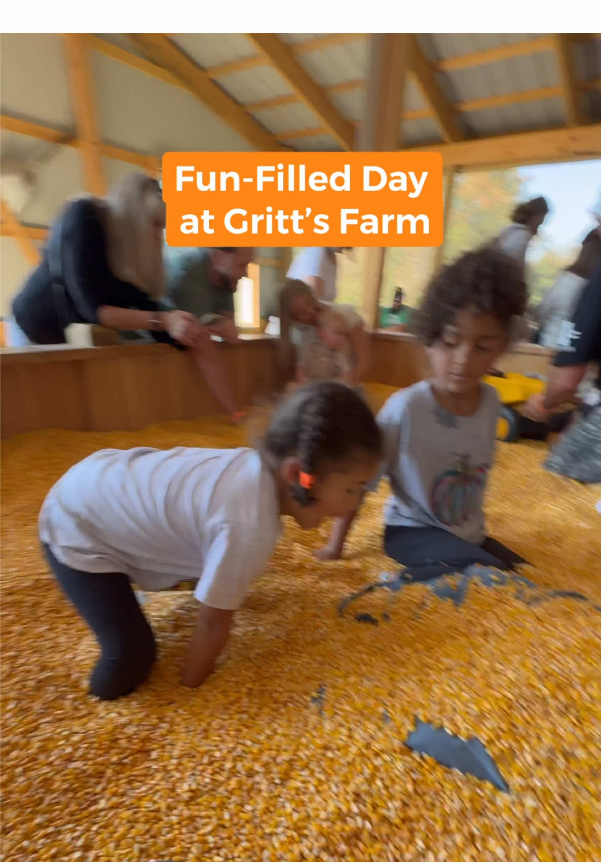 @Gritt’s Farm is always so much fun! 10/10 🧡 #familytime #FamilyFun #grittsfarm #fallfun #halloweenfun 