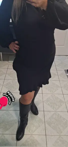 Robe moulante avec volant et fermeture éclair. #pourtoi #tiktokshop #tiktokshopfrance 