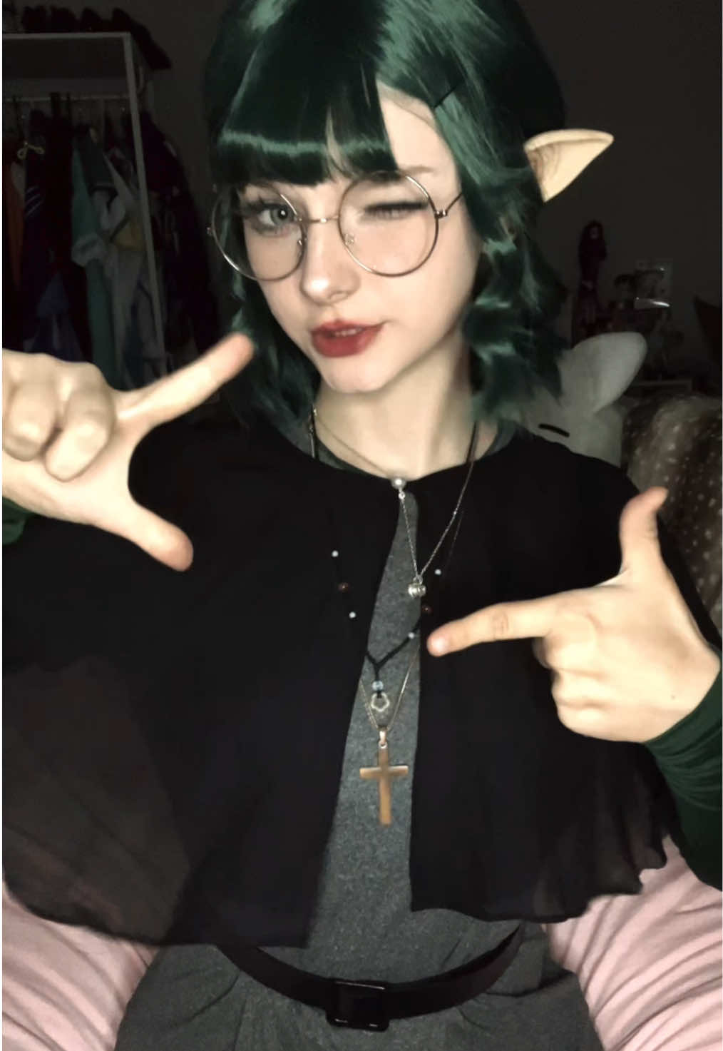 lets see how the clock app treats this cosplay… // #tbhastromoment #willowpark #willowcosplay #tohcosplay #theowlhouse @callsign_pastel @Vamps ;p @razzberrycos @mapu ☆ @⃟cory🫀 @୨ adi / adelyn ୧ 