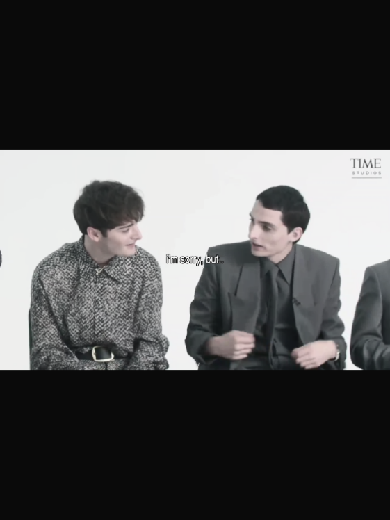 it drives me crazy.  #strangerthings #noahschnapp #finnwolfhard #s5 #foah #fyp #on #eyecontact 