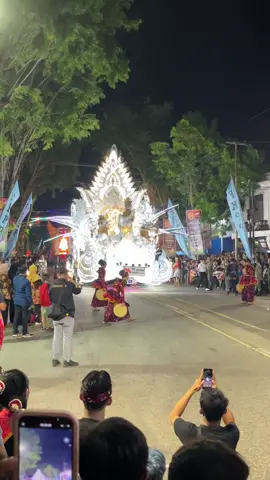 Terima kasih banyak sudah berjuang sampai sejauh ini 🤍 Mohon maaf untuk event kali ini kita masih belum bisa memberikan hasil yang terbaik seperti yang kita inginkan. Tapi kami sudah berusaha semaksimal mungkin, hanya saja hasil  tidak sesuai dengan yang diharapkan.  Menang kita rayakan, kalah kita setting ulang💪 @𝘼𝙣𝙜𝙞𝙣 𝙍𝙞𝙗𝙪𝙩 @anginribut.fans  #fyp #trending #masukberandafyp #musiktongtongmadura #madura 