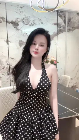 Con làm anh khóc có tẻn tẻn như em không😒