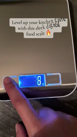 Accurate down to the gram, sleek stainless steel design, and 6 unit options — this food scale makes baking, cooking, and meal prep so much easier 🙌🏻 Perfect for anyone tracking portions or just wanting pro-level precision! 🍽️✨ #kitchenmusthave #foodscale #mealprep #kitchenessentials #fyp 