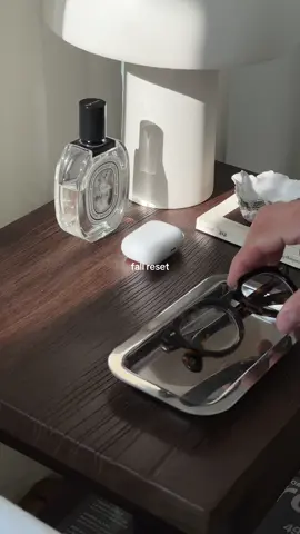 october nightstand makeover #fy #interior #zarahome #aesthetic #homedecorinspo 