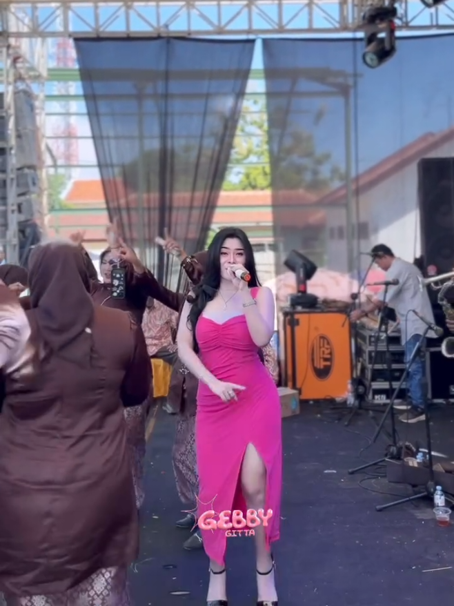 Duda araban #gebbygita #gebbygitta #tarling_indramayu_cirebon #fouryoupage #gemoylovers 