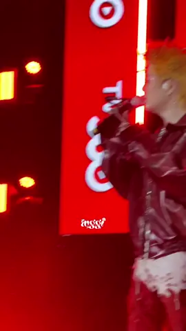 Ra Hà Nội trả đầy đủ cho tôi, tôi nói rõ rồi đấy 😌  © : _hwig._ #RHYDER #TRAP #thefristalbumTRAP #thoihu #yfestviettel 