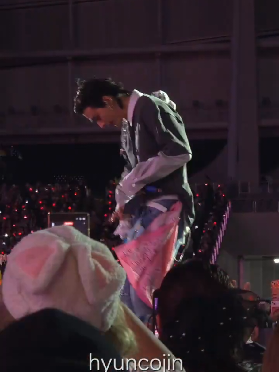 《dominATE CelebrATE》D2 🧭STRAY KIDS ENCORE💙 #StrayKids  #StrayKids_JYP_Oficia  #dominATE_celebrATE_D2  #dominATE_Encore_In_Korea  #paratiiiiiiiiiiiiiiiiiiiiiiiiiiiiiii 