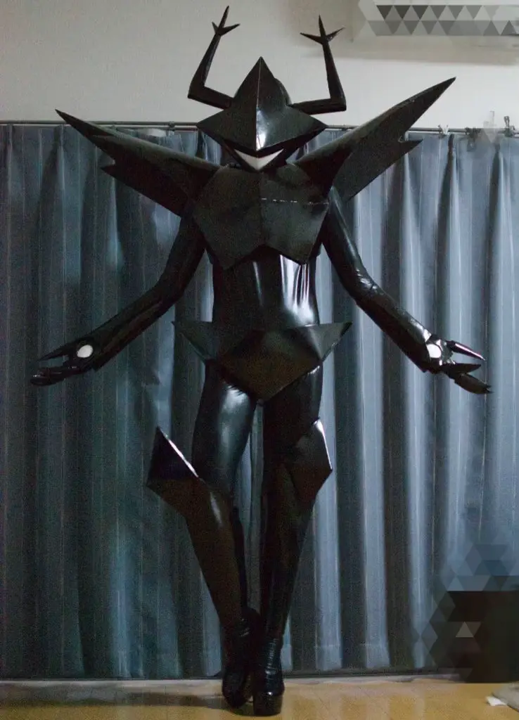 #deltarune #cosplay #roaringknight #dessholiday 