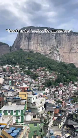 Unforgettable experience  📍Rocinha 🇧🇷 Big thanks to @favelaguide 🇧🇷 #rocinha#brasil#brasil🇧🇷 #riodejaneiro#favela