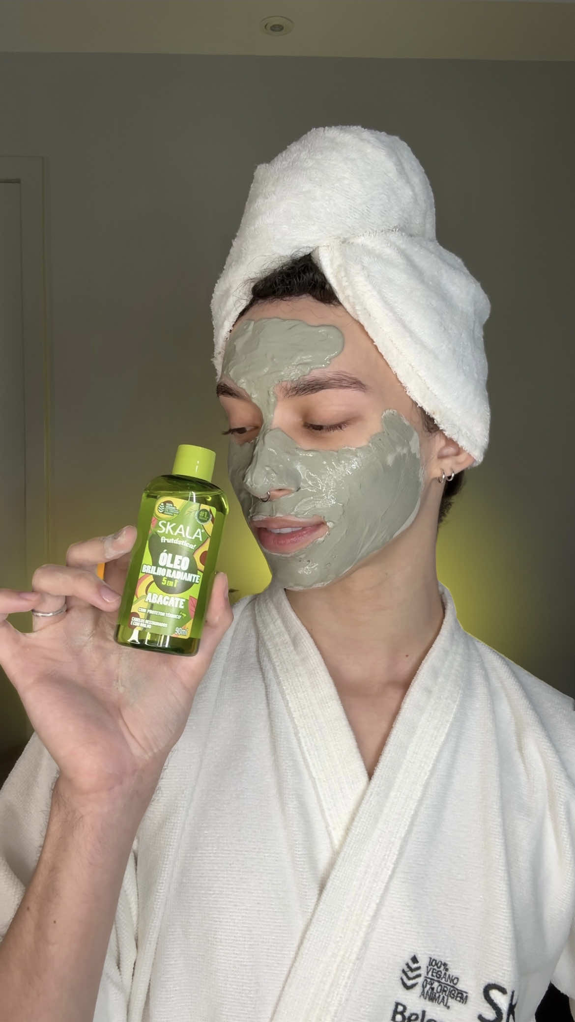 Spa Day completinho com Skala? Temos! ✨ 🥑 A linha #Frutástica Abacate é perfeita para deixar sua rotina de cuidados ainda mais incrível, completa e cheirosa. Você já testou? 🥰 #SkalaCosméticos #SkalaFrutástica   