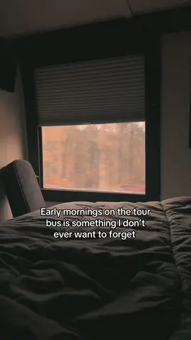 A very specific vibe 🍂 I’m so grateful for this life you have no idea…  ##tour##thankful##mkf##countrymusicartist##theroad