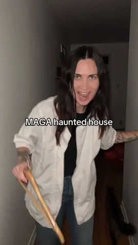 The last one is so scary!! #hauntedhouse 