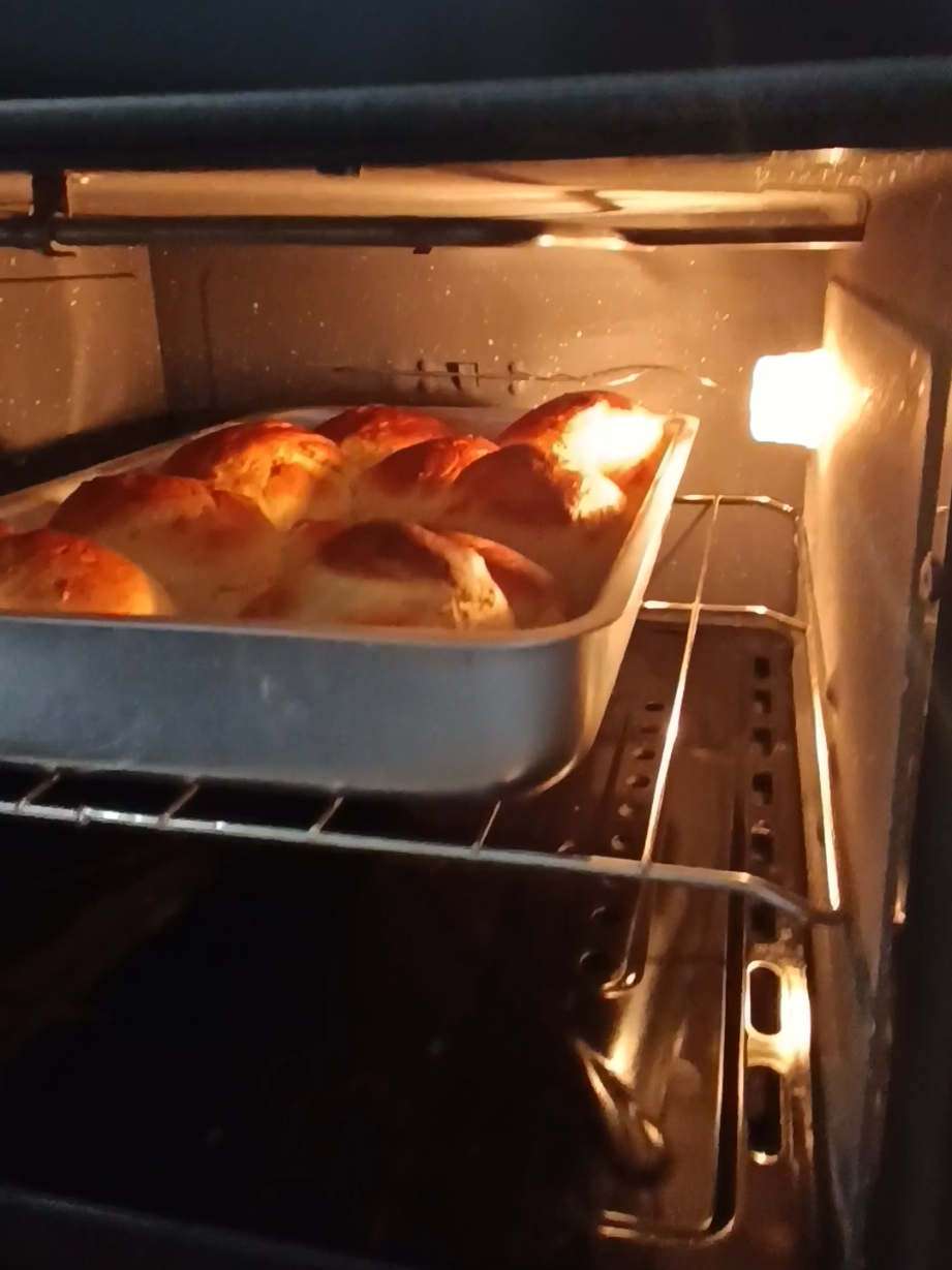 Parei de comprar pão 🍞 depois que comprei esse forno  Fisher 44L excelenteeee!!!! 🤌🏻 #fyyy #paratodos #fisher #paocaseiro #fornoeletricofischer 