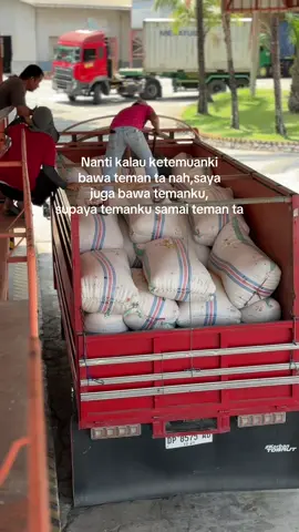 aahhaayy masih dalam seputaran film lama #promoseruweekend #trend #zyxbca #drivermuda #masukberandafyp @Ariel gak suka aneh