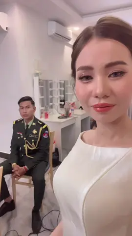 អោយតែច្បាស់លាស់ ខ្ញុំនឹងកាន់ដៃអ្នកចូលរោងការ❤️