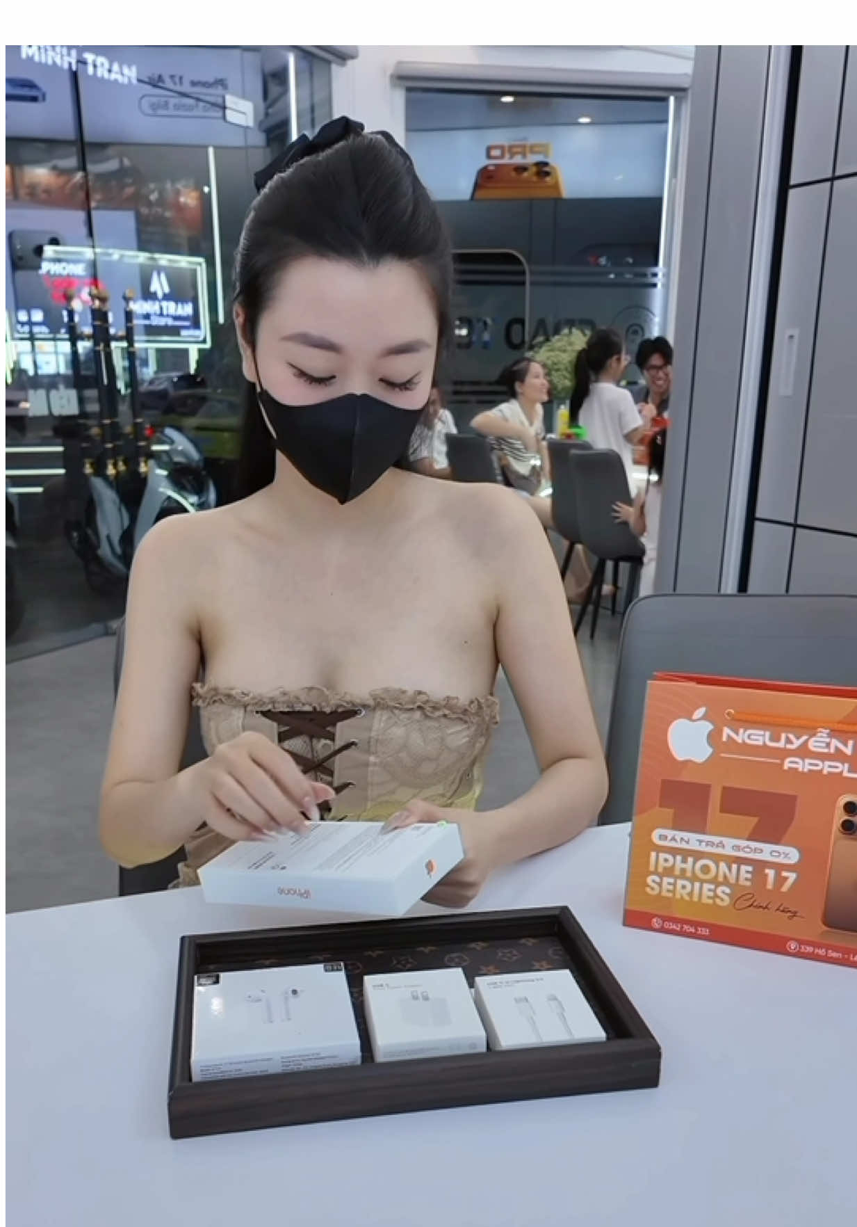 Lên Đơn 17 ProMax Cam Cho Em Xinh - Giá Sale Chỉ 38 Khoai 
