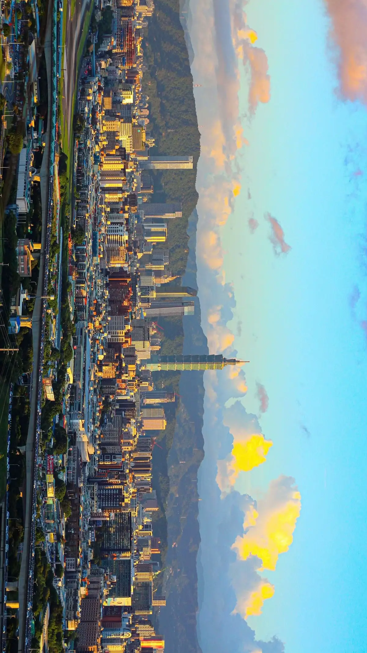 Đi thôi, không trời mưa mất .. 