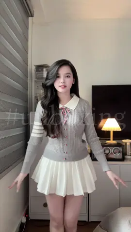 Áo xinh qtr nè #xh #fyp #xhuongtiktok #unbox 