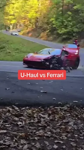 U-Haul vs Ferrari at the tail of the dragon #tailofthedragon #ferrari #car #uhaul #failofthedragon 