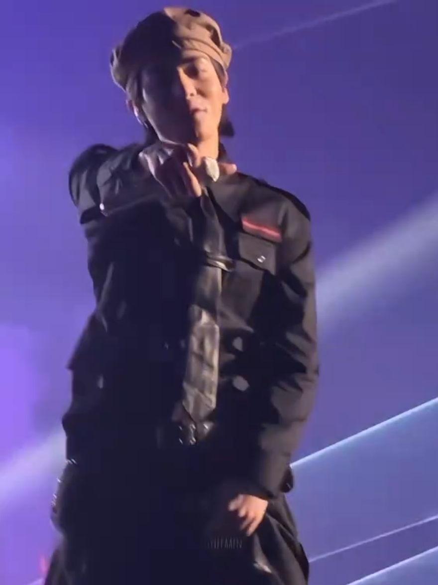 jake's holy water #jake #enhypen 