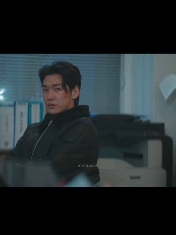 drama sat set dan segacor ini ratingnya sll turun tiap eps pdhl young Kwang sama young ae mau ada season 2 😭😭 #fyp #kdrama #walkingonthinice #kimyoungkwang 