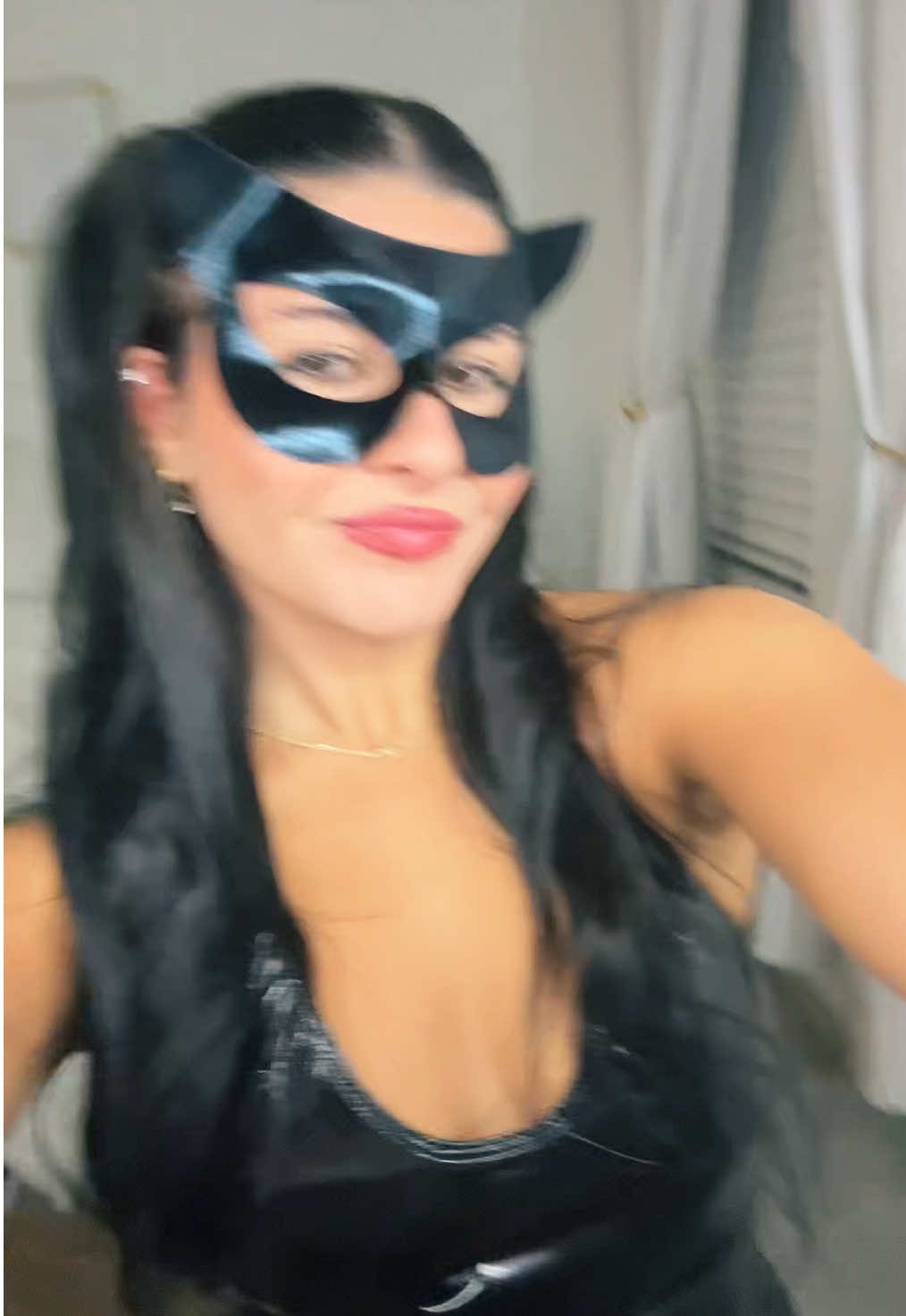 🐈‍⬛🖤 #halloweencostume #catwoman #halloweenlook #fypシ #fyp 