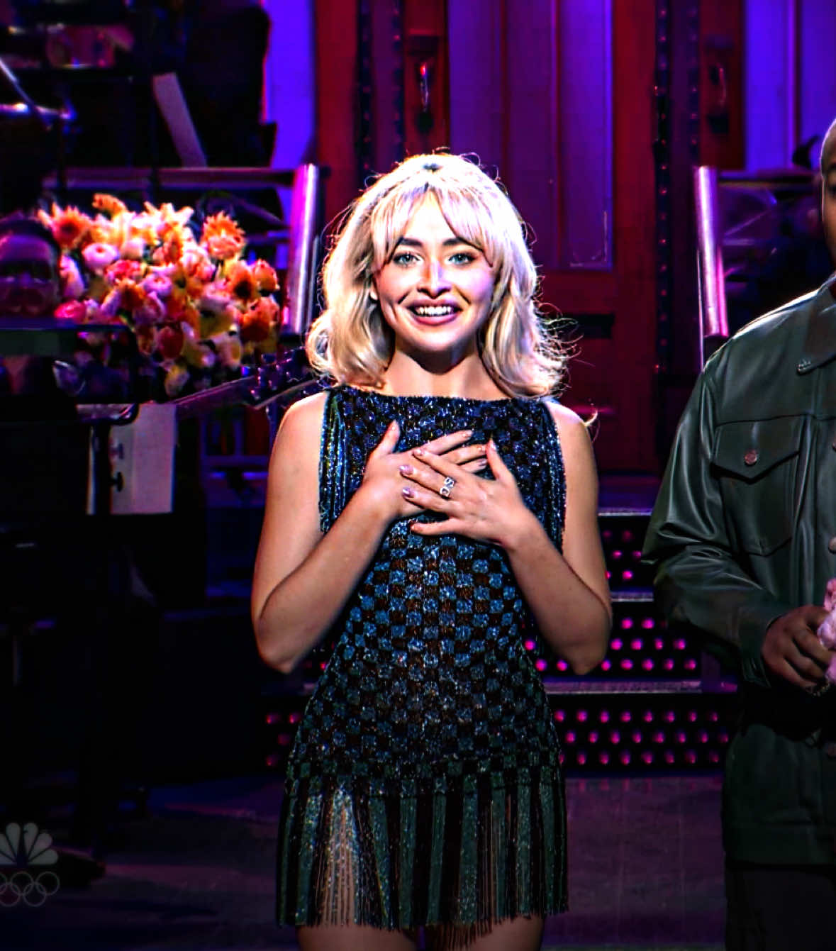 SABRINAS SNL SET WAS SO FUNNY || presets in bio ₊˚⊹ #sabrinacarpenter #edit #snl #sabrinacarpenteredit #shortnsweet 
