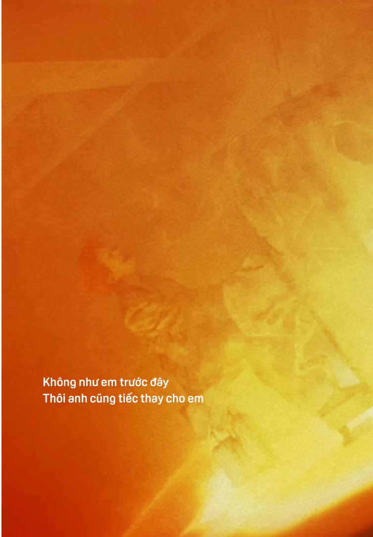 “Anh chôn vùi những kỷ niệm ở đáy sâu... 😔😔😔” Mọi người đã nghe “Tiếc Cho Em” bao nhiêu lần rồi nhỉ  #RHYDER #TiecChoEm #TRAP 