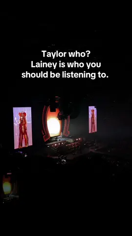 Taylor is so 2023. You want to listen to a woman who sings from the heart and is genuinely humble… @Lainey Wilson is my girl. #laineywilson  #laineywilsonmusic  #laineywilsonconcert  #laineywilsontrend 