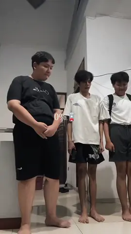 #CapCut mamang satu ini gyngannya gaada obat😭 #fyp #lewatberanda #bismillahfyp  @DBRK - DABAG @rmganendro @Leo Boy @daput_yz 