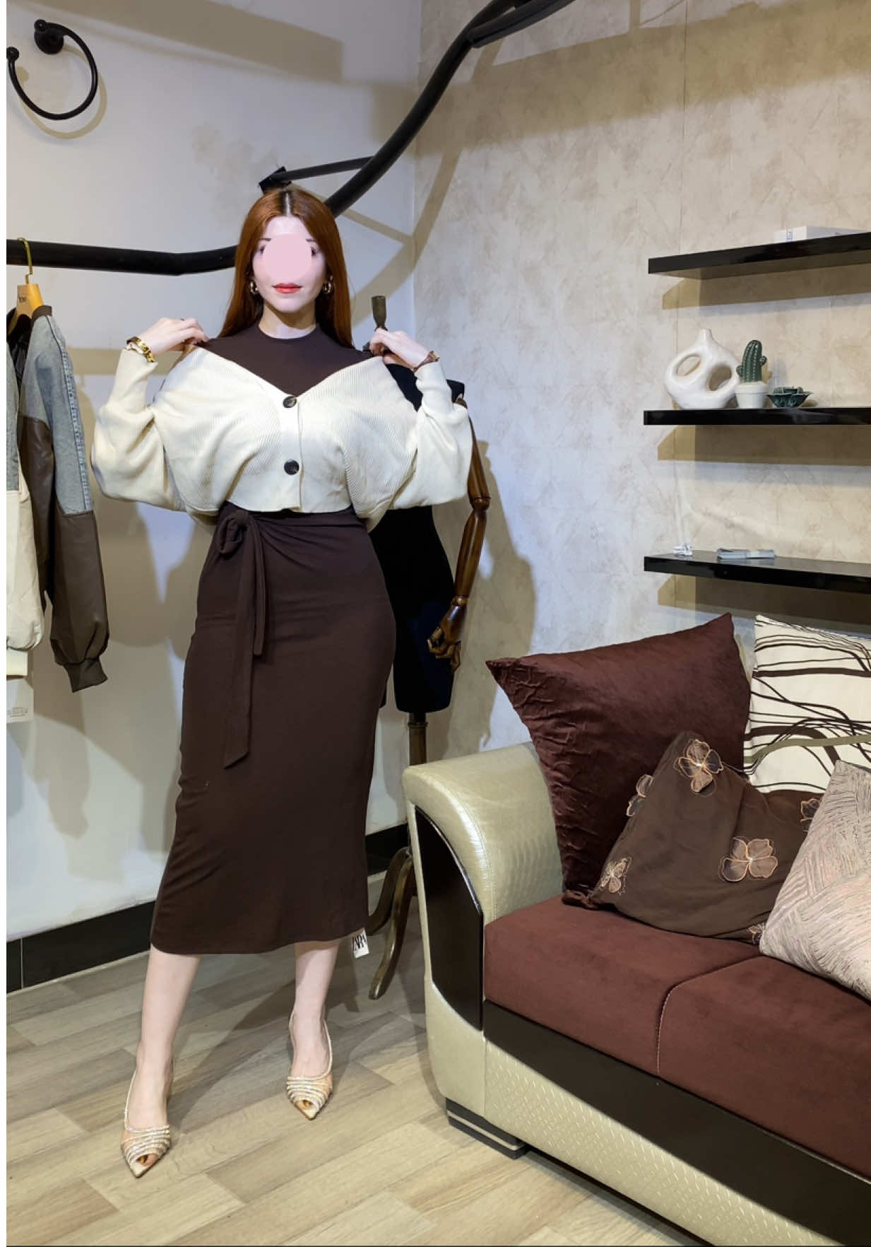 بُني☑️، الاوتفت كأمل متوفر 🤎، الفستان البينصل من زارا متوفر بلونين (الاسود، الجوزي ) والكاردگان( الجاكيت)  أيضاً متوفر بلونين ( البيجي، الأسود )  قُطع سوبر ماستر كوالتي بسعر جداً مناسب وكوالتي جداً عالي ✨، اذا حبيتوا تكدرون تطلبوا اونلاين يوجد توصيل لكُل محافظات العراق 🇮🇶، وجميع بقع العالم 🌏. #العراق #fyp #ترند_جديد #الشعب_الصيني_ماله_حل😂😂 #اكسبلور 