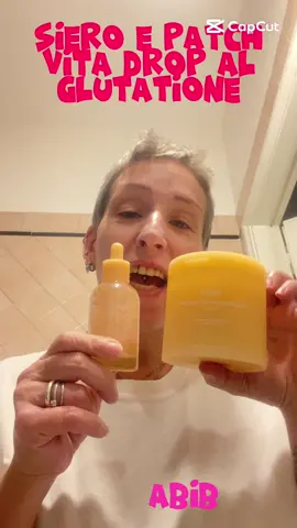 Vi presento le 2 skincare combo di @Abib Cosmetics in collaborazione con @YesStyle  Linea anti dark spot Siero e patch viso al Glutatione, ac. Ialuronico, niacinamide, vitamina C , ceramide e pantenolo. Contrastano le macchie scure della pelle illuminandola e idratandola schiarendone e uniformandone il tono I patch sono in tessuto vegano mentre la texture del siero e’ in capsule senza guscio per un assorbimento più veloce Linea Calmin Heartleaf Teca composta da Camping drop se rum e patch viso A differenza della prima questa linea e’ realizzata con capsule lenitive che aiutano a combattere l eccesso di sebo dell pelle e contro i rosssori dato dal calore garantendone un effetto rinfrescante e duraturo grazie agli estratti di Heartleaf (estratto coreano) Insomma 2 combo di skincare coreana davvero eccezionali  #yesstyleinfluencers #abib #koreanskincare #fyp #glutatione 