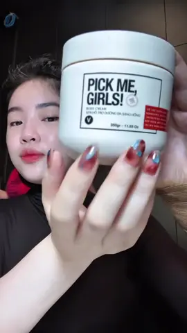 Trắng khoẻ trắng đẹp trắng bền vững - trắng thật không trắng ảo mà thơm thấm lắm nha mấy chị #vyvyskincare #kemduongtrangdabody #pickmegirls #kembody 