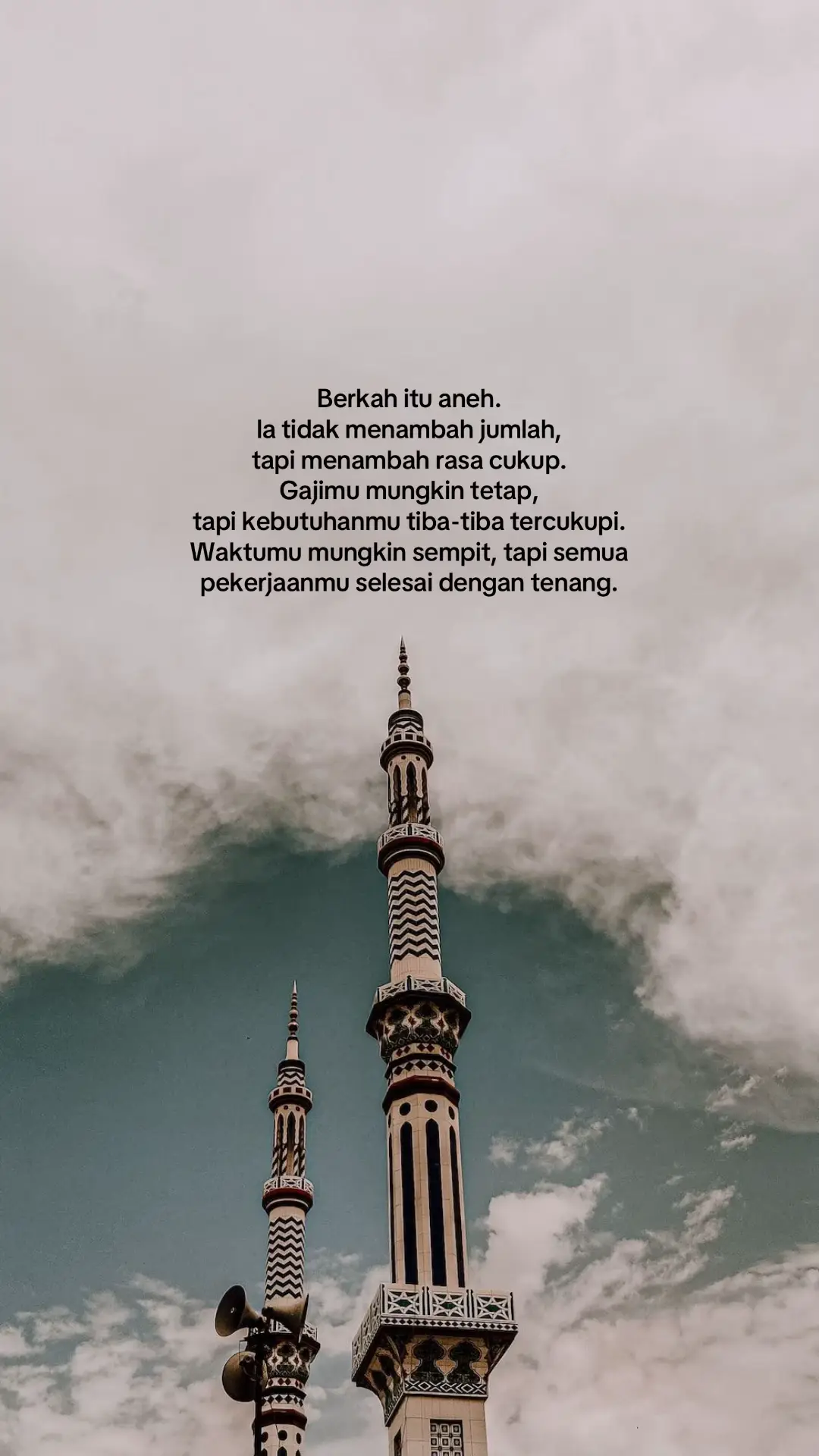 Selalu bersyukur atas berkah yang diterima insyaallah.