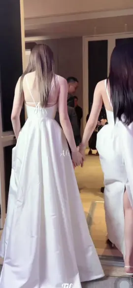 Mời mọi người ăn đám cưới của OTP nhà em 😍😍🥰🥰🤩🤩😱😱😱🤣🤣🤣 #linglingkwong #ormkornnaphat #lingorm #glthailand #fyp 