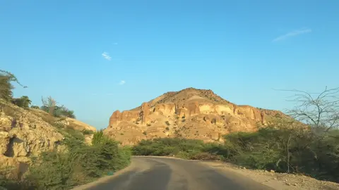 خط أبين عتق ،